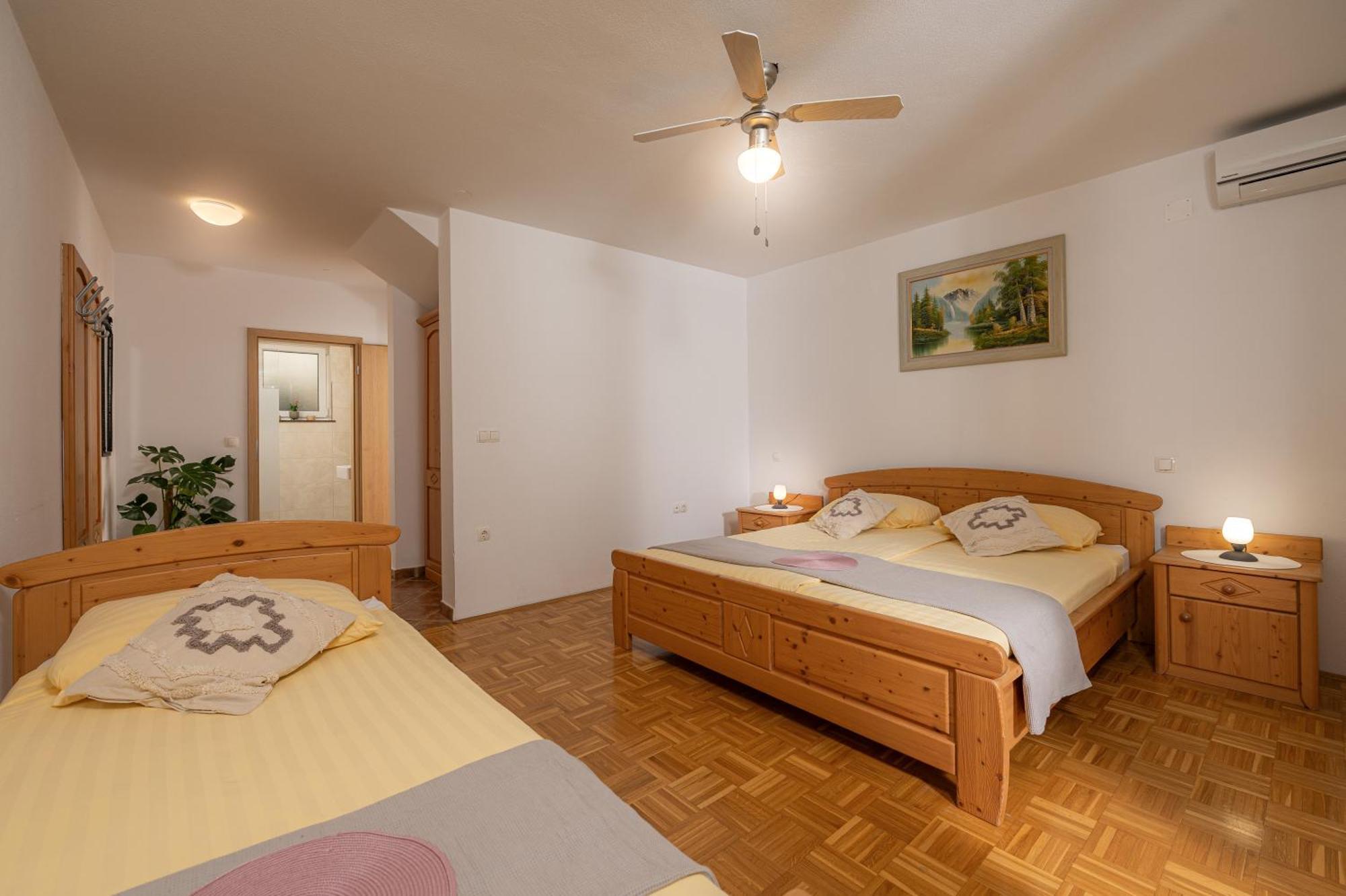 Rooms & Apartments Pr Matjon Μπλεντ Εξωτερικό φωτογραφία