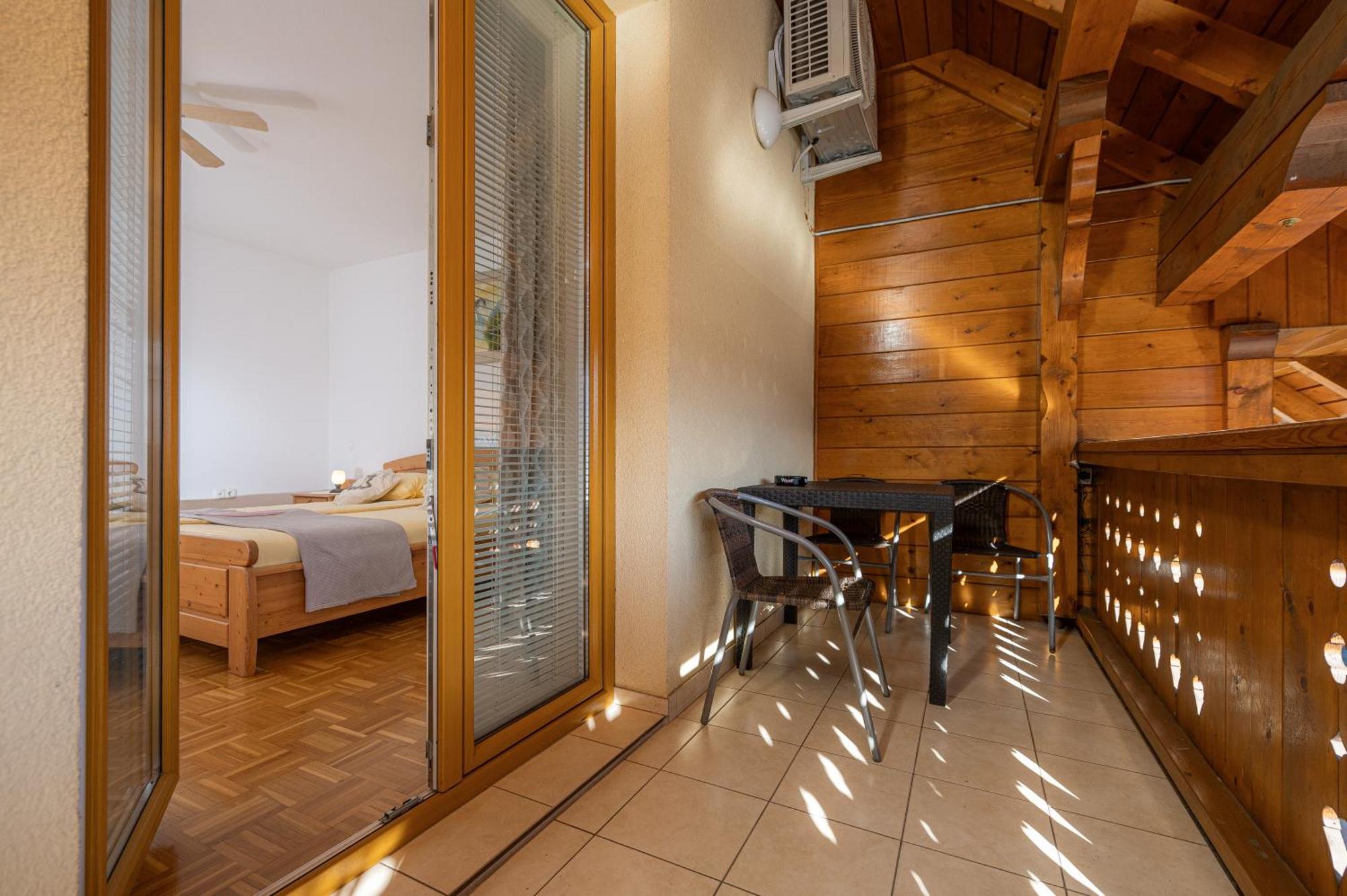 Rooms & Apartments Pr Matjon Μπλεντ Εξωτερικό φωτογραφία