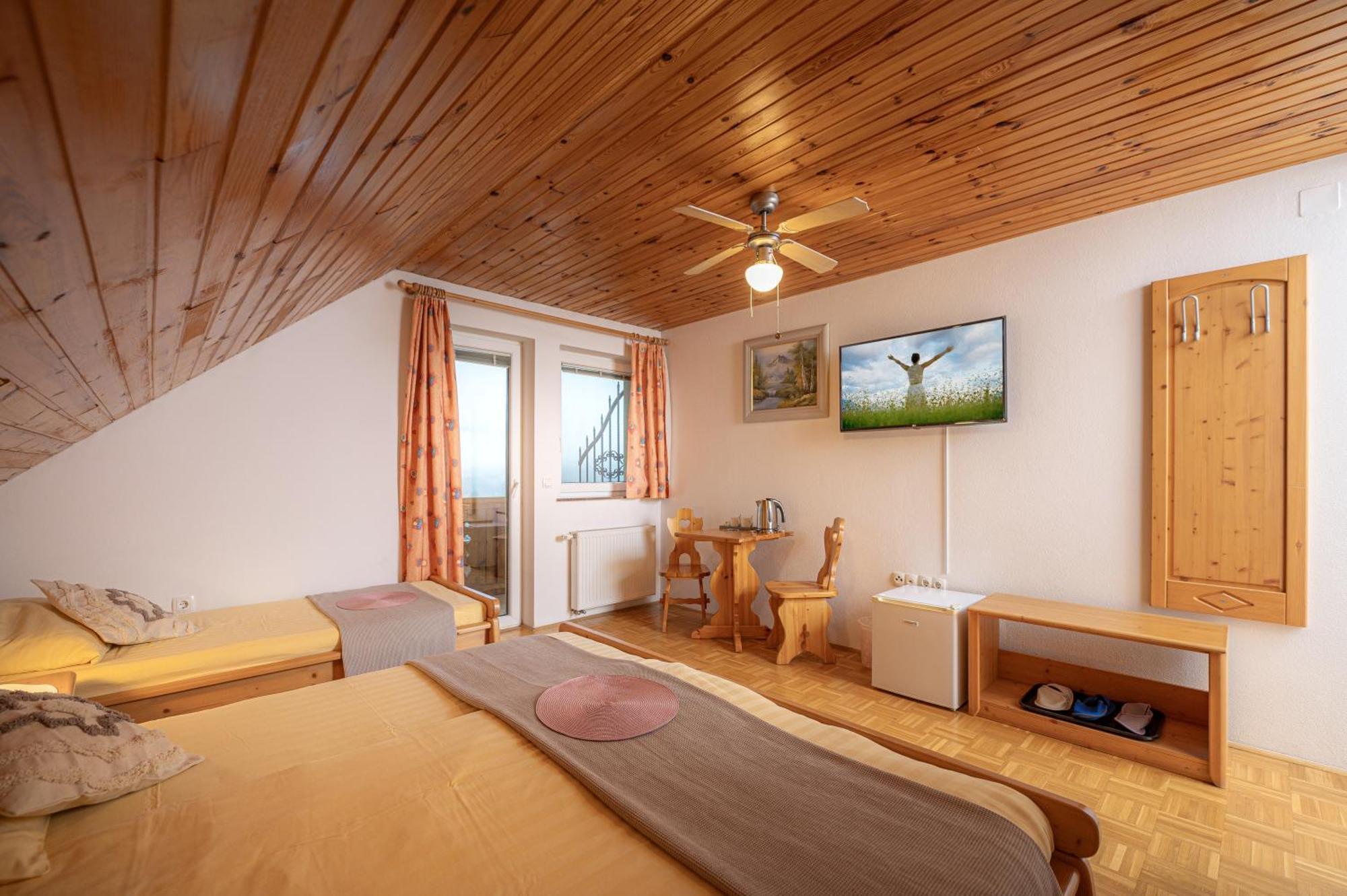 Rooms & Apartments Pr Matjon Μπλεντ Εξωτερικό φωτογραφία